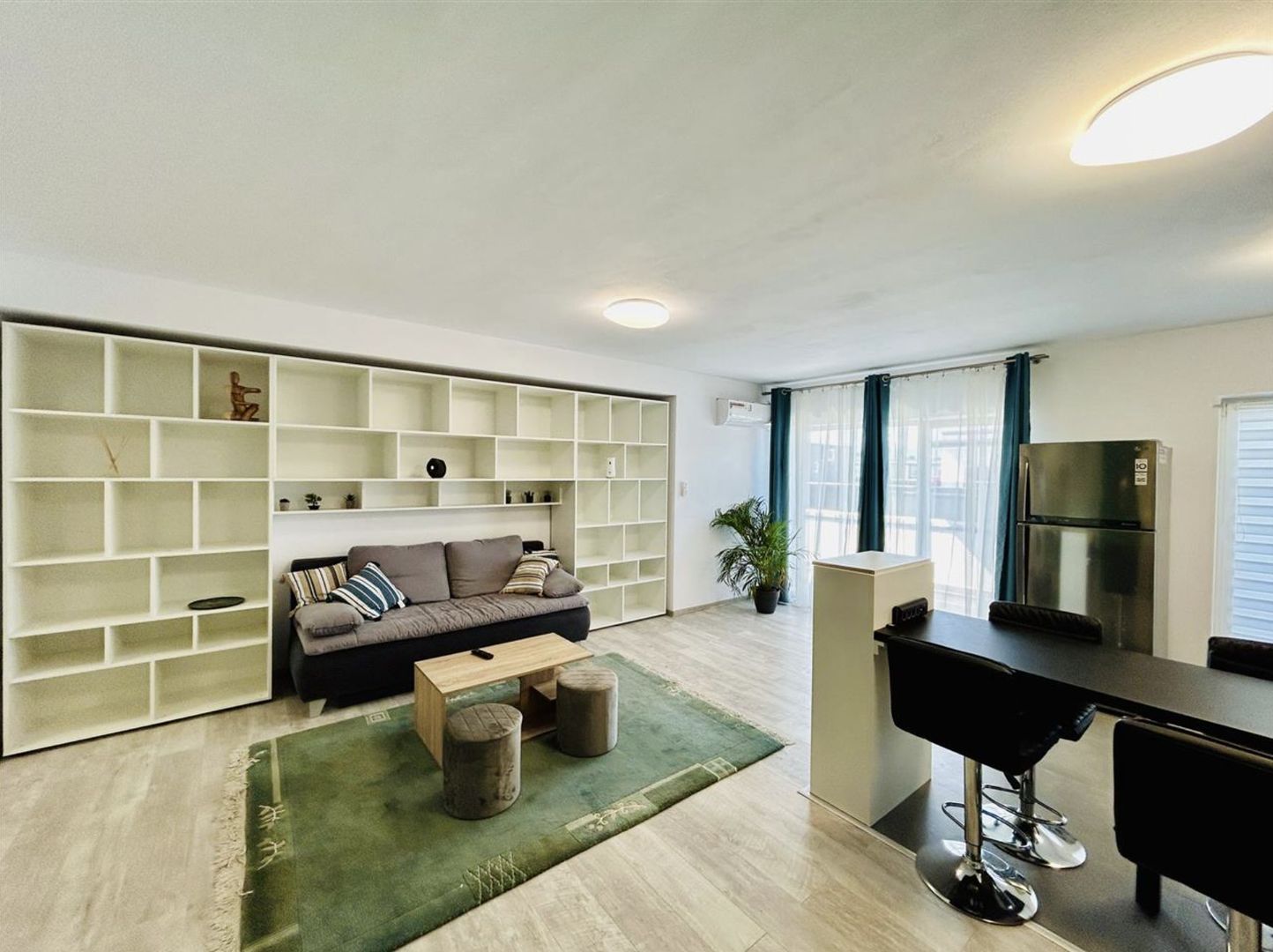 Penthouse la cheie, 4 camere, 2 bai, terasa mare, cart. Kogalniceanu - Poză 17