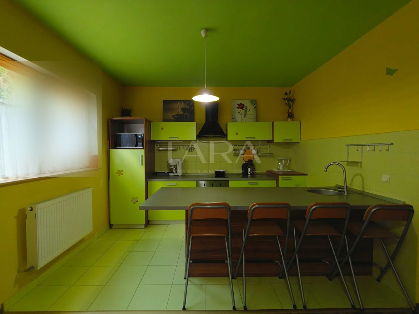 Apartament cu 3 camere și 2 parcări, curte comună, lângă pădure. - Poză 5