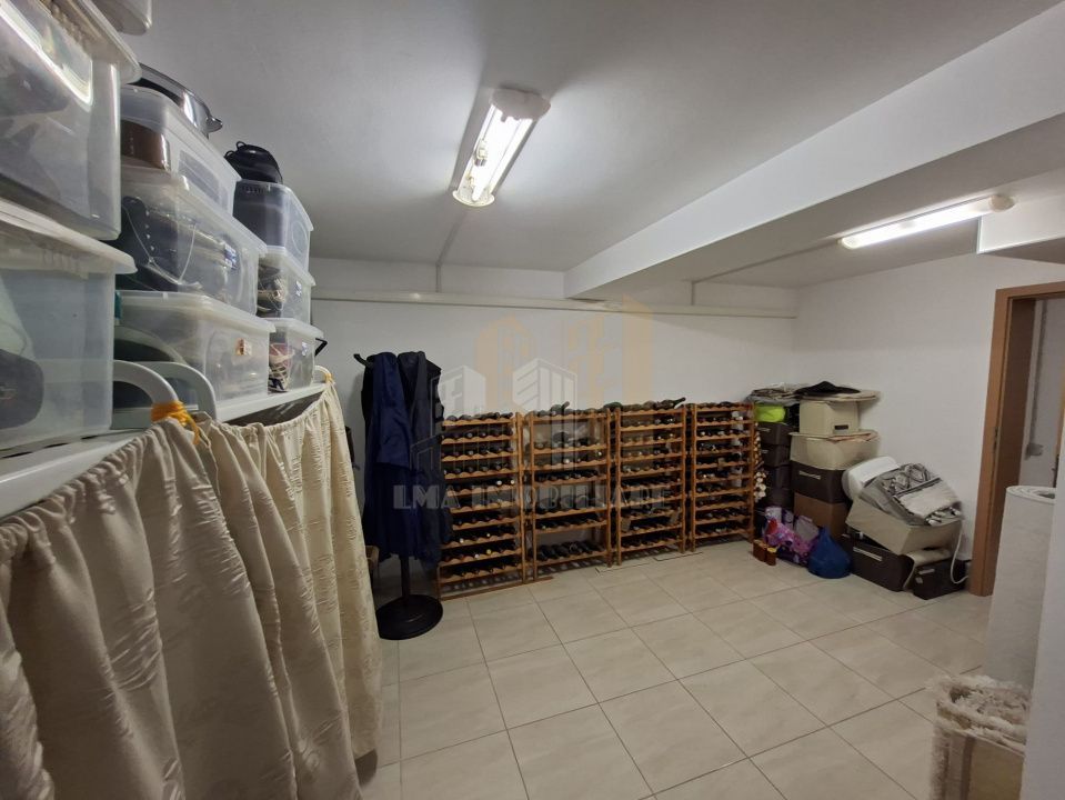 Casa individuala Tractoru zona Socec Brasov - Poză 12