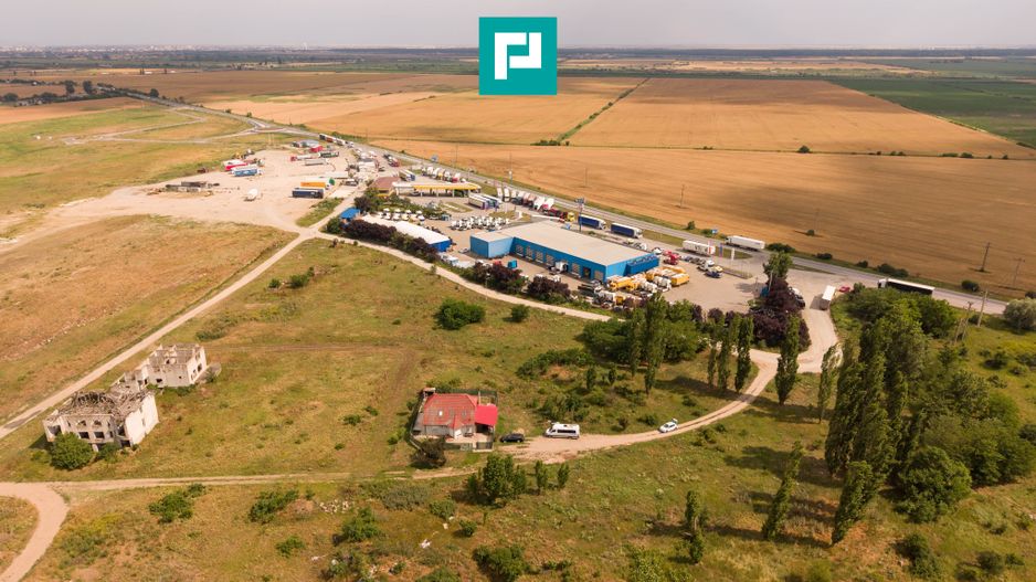 Casă cu mansardă, teren 410 mp - Poză 23