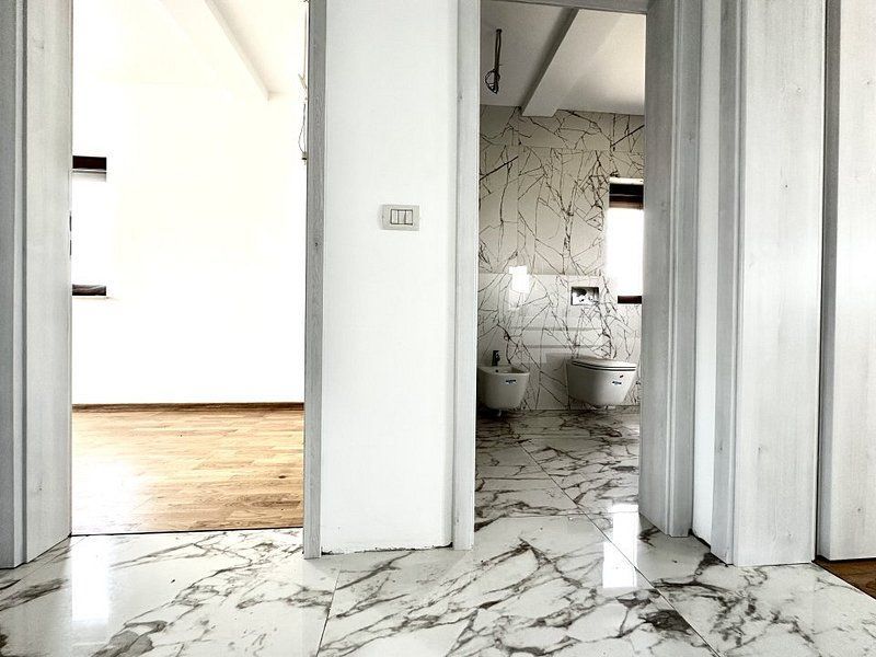 Duplex 5 camere, zona liniștită, in Dumbrăvița - Poză 24