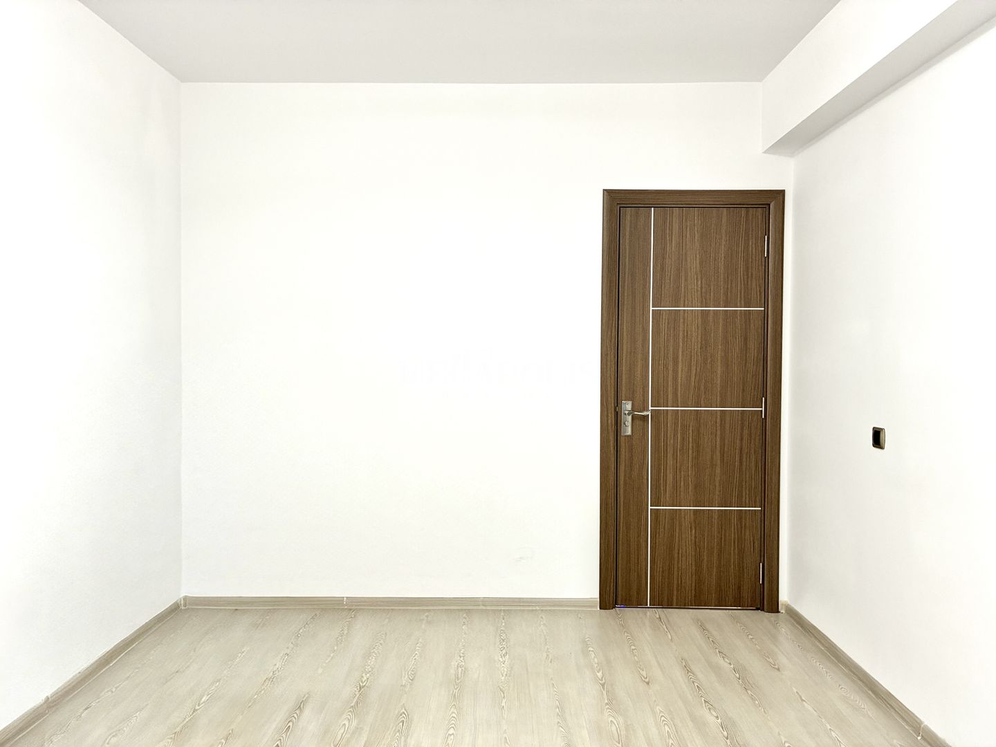 3 Camere / Decomandat / Isaran / Parcare / Credit - Poză 24