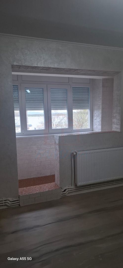 🏡 De închiriat 3 camere, Port, 3.200 RON\luna - Poză 2