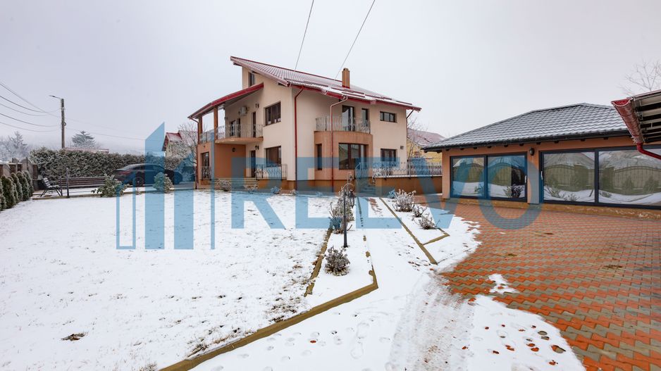 Casă/Vilă cu foișor | 1.000 mp teren | Măgura - Poză 1