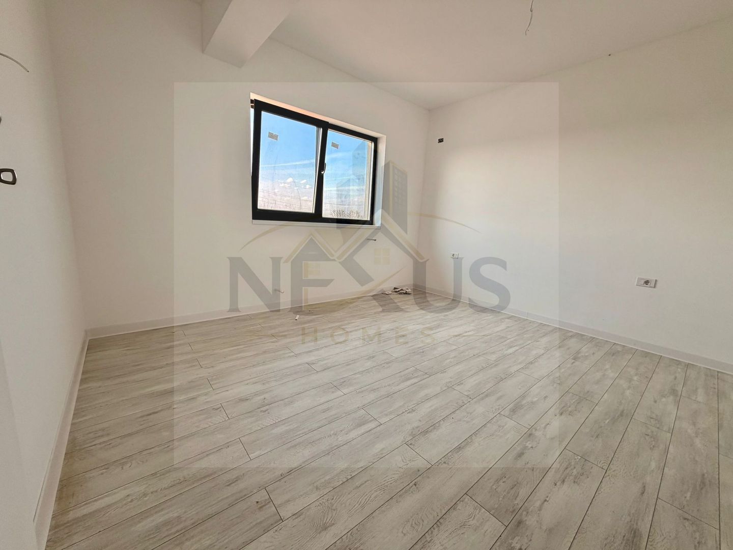 Casă modernă P+1, 4 camere, 135 mp utili, teren 385 mp - Poză 14