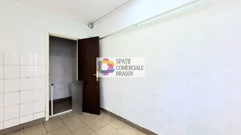 Spatiu comercial de închiriat cu vad Brașov - 55 mp # plus-imo.ro - Poză 5