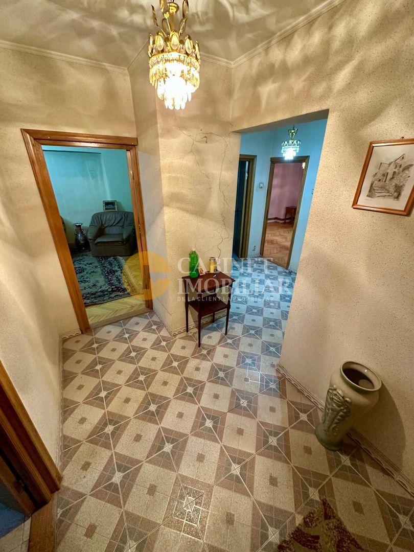 3 Camere Decomandat - Bloc din 1990 - Etaj 1 - Zona Alexandru - Poză 9