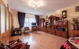 Casa spațioasa  cu 5 camere -  Pitesti - Argeș - 0% Comision! - Poză 2