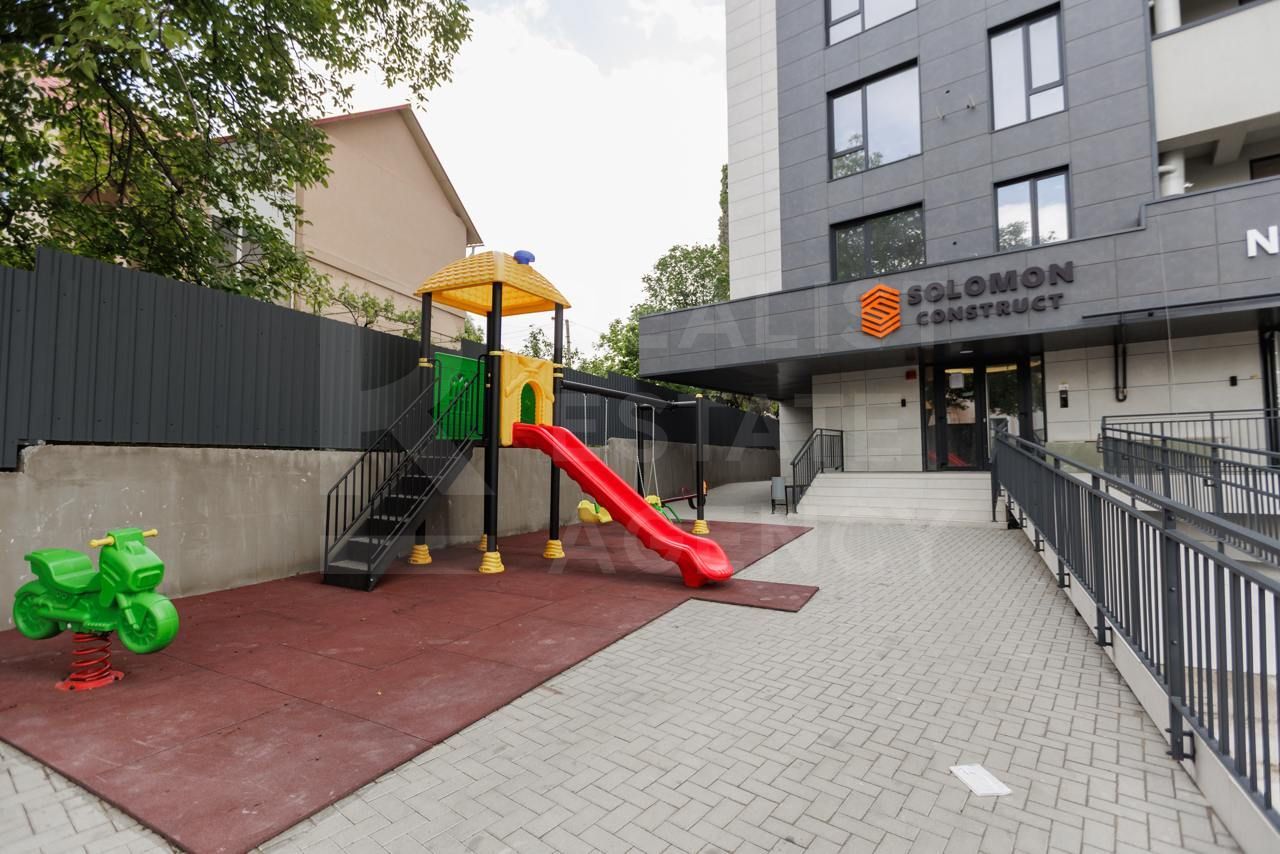 Vânzare, apartament, 2 camere + living, strada Jubiliară, Codru - Poză 26