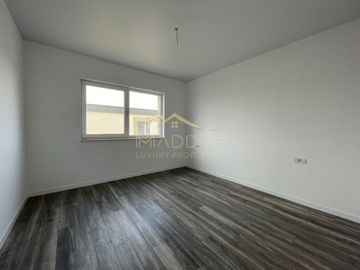 Vila individuala_P+1 ***4 camere***380 mp teren//Tamasi-CORBEANCA - Poză 12