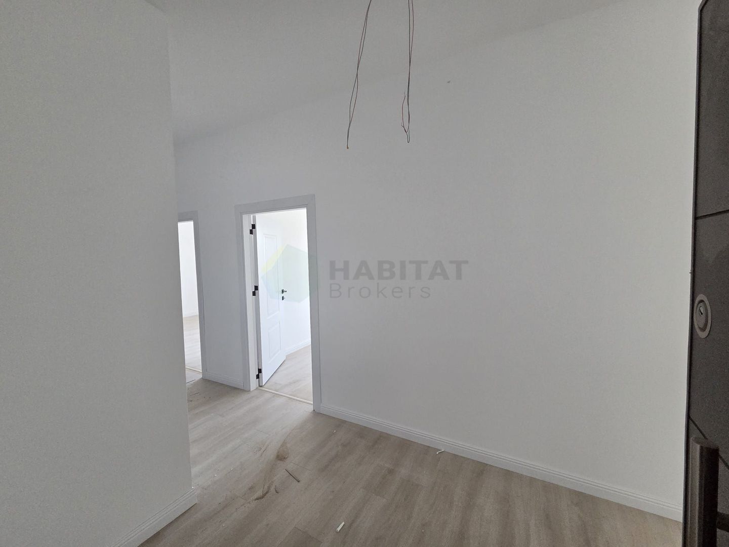 Apartament 3 Camere cu gradiina 80 mp | Tunari - Poză 13