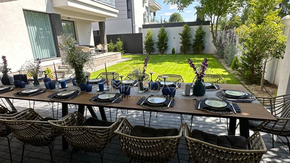 Vila Lux 7 camere de inchiriat***465mp***Erou Iancu Nicolae - Poză 7