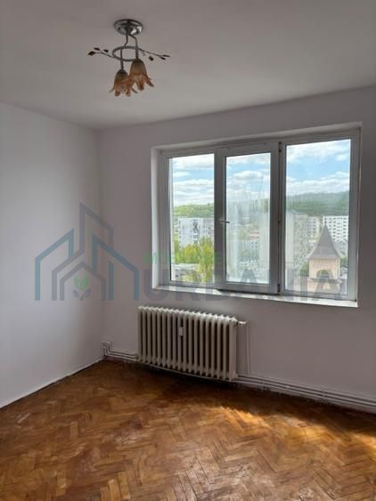 Apartament cu 3 camere, decomandat, situat pe Bulevardul Alexandru cel Bun, Iași - Poză 9
