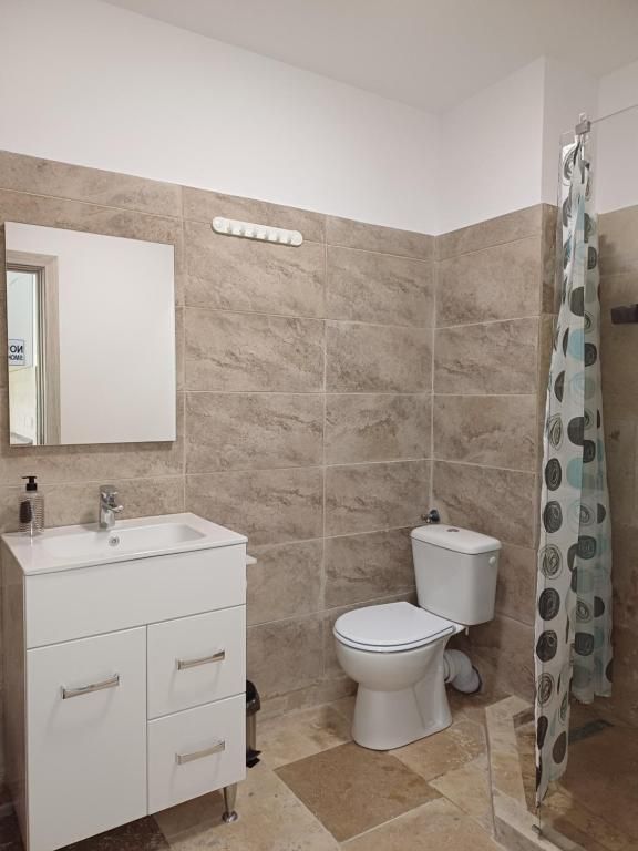 Garsoniera Str Poienelor, zona Carpatilor. - Poză 8