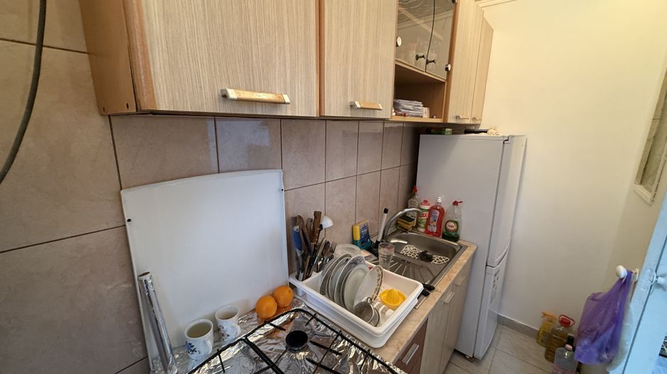 Garsonieră 24 mp - renovată, mobilată și utilată complet - Campina - Poză 6