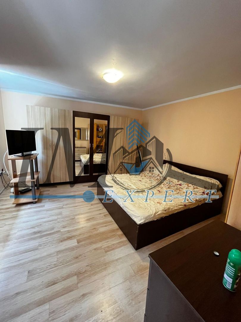 Casa individuală de vânzare in apropiere de centru Sebeș - Poză 2