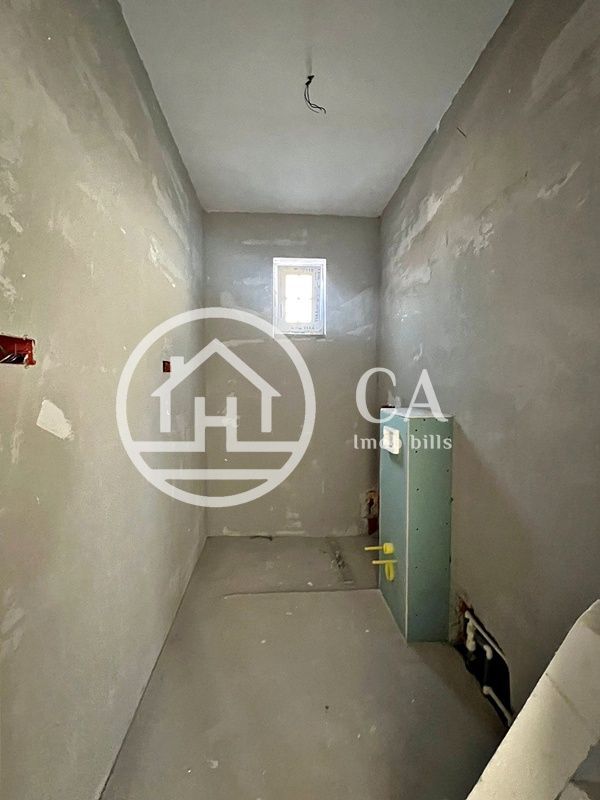 Casă de vânzare P+E cu 4 camere în zona Nufărul, Oradea - Poză 13