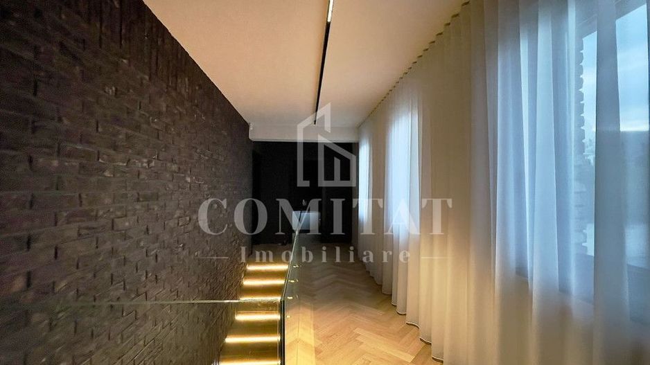 0% comision Vilă de lux la cheie lângă liziera pădurii - Poză 23