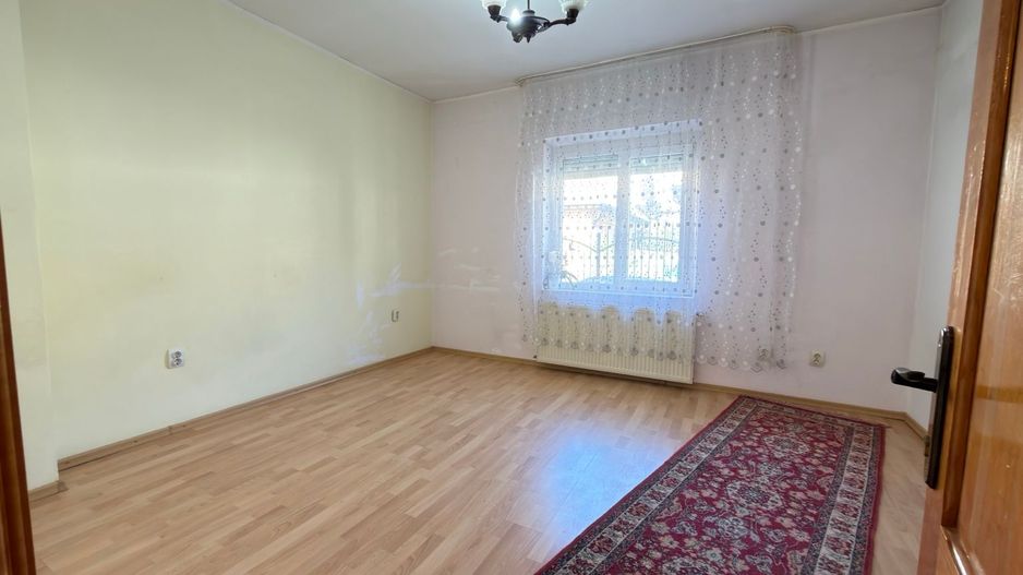 Casă cu 4 camere, 3 băi și curte | Vatra Luminoasă – Iancului - Poză 3