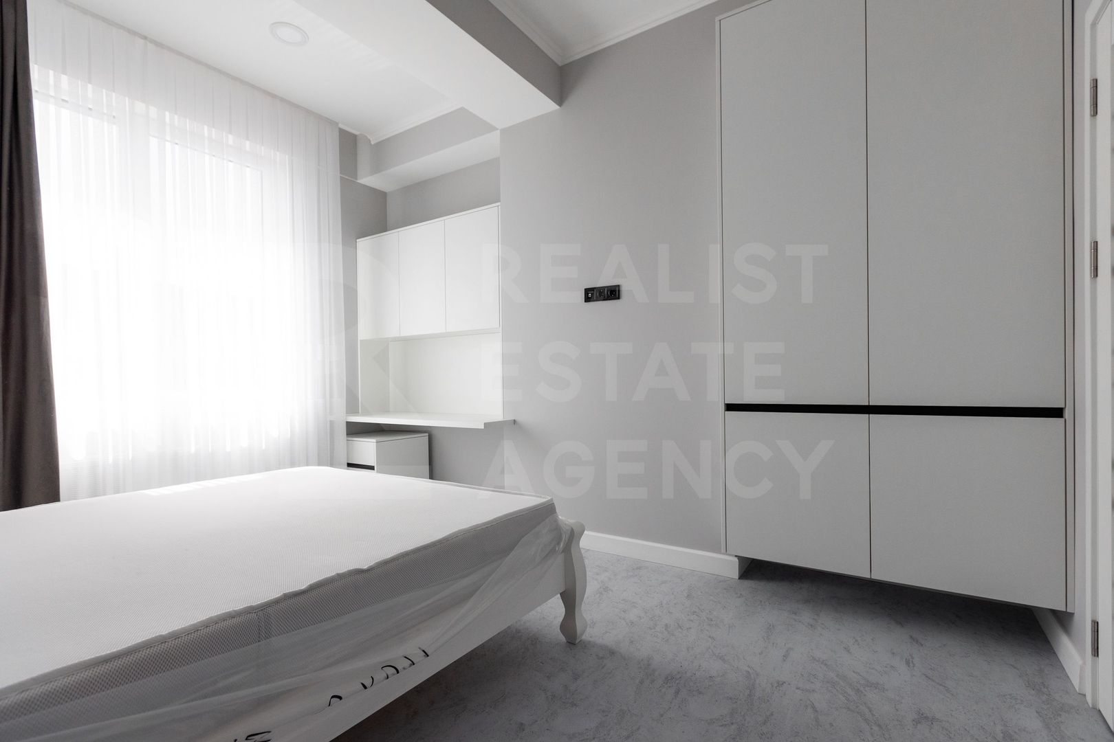 Chirie, apartament, 2 camere, strada Mihai Eminescu, Centru - Poză 9