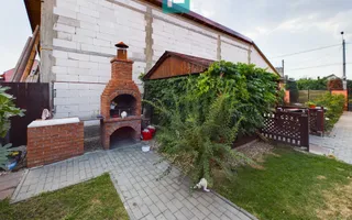 Casă cu 7 camere și 2 băi in Grădiște - Poză 24