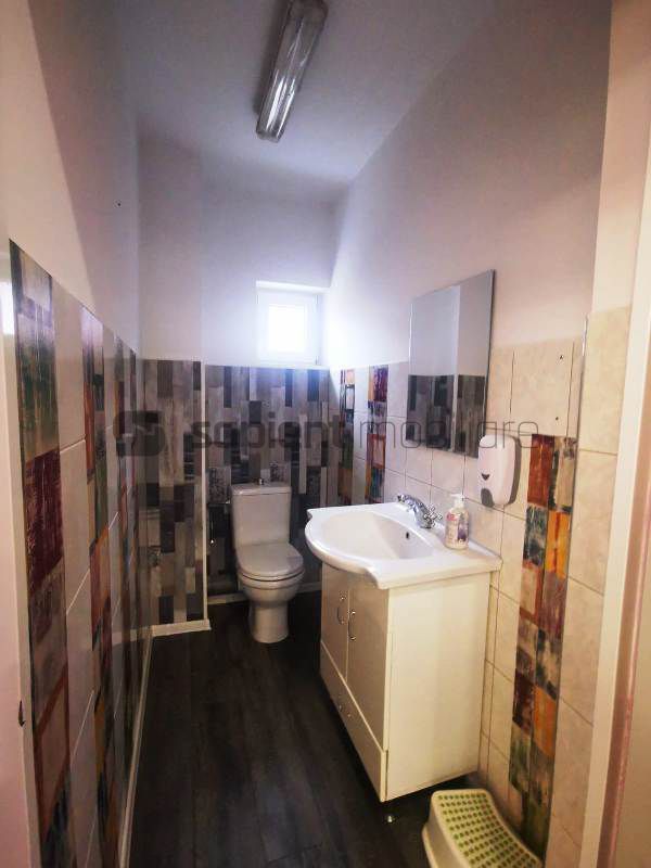 Apartament cu 3 cam.ideal pentru birou - Poză 6