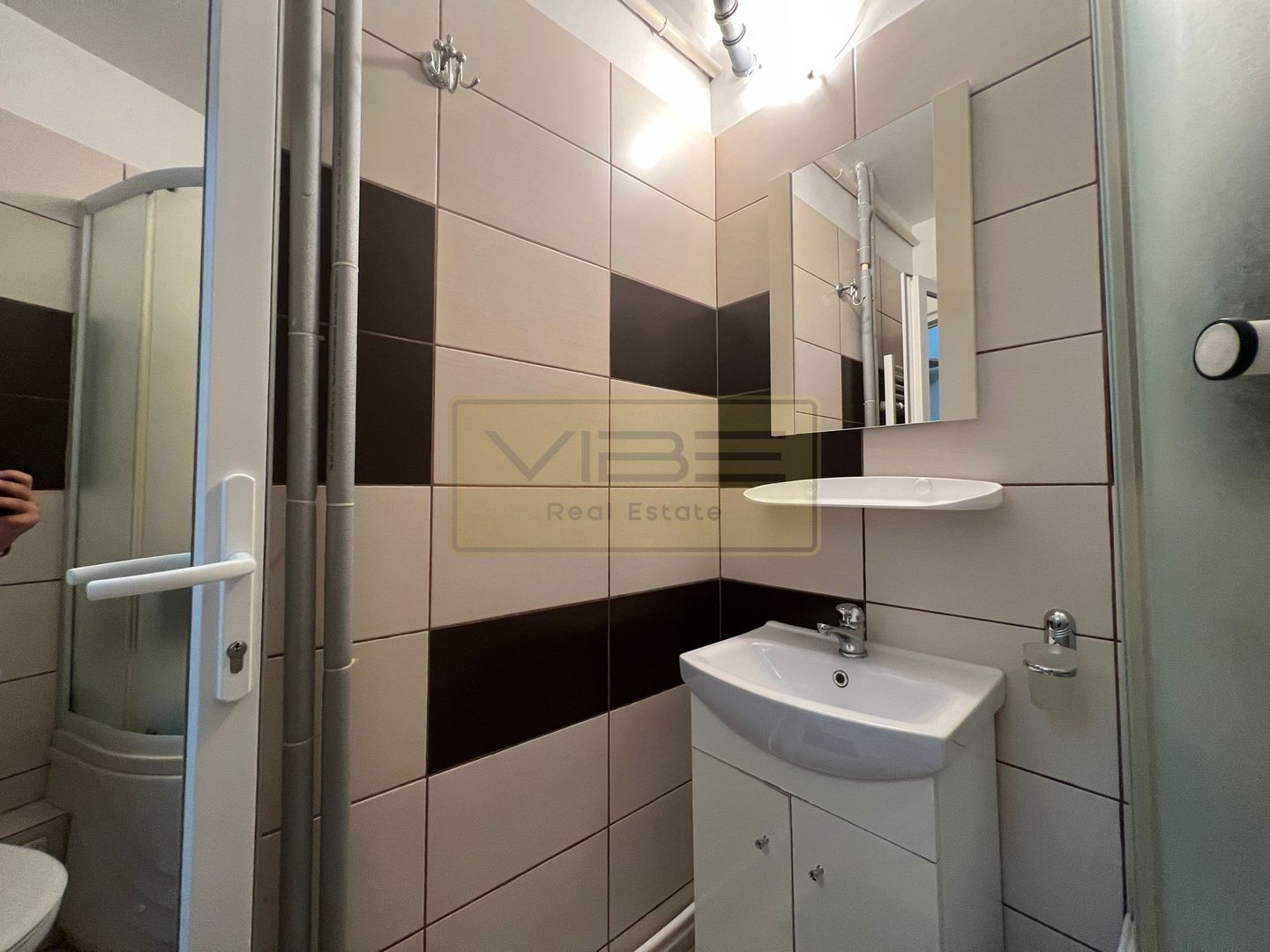 Garsoniera Pacurari - 20 min Copou - Poză 10