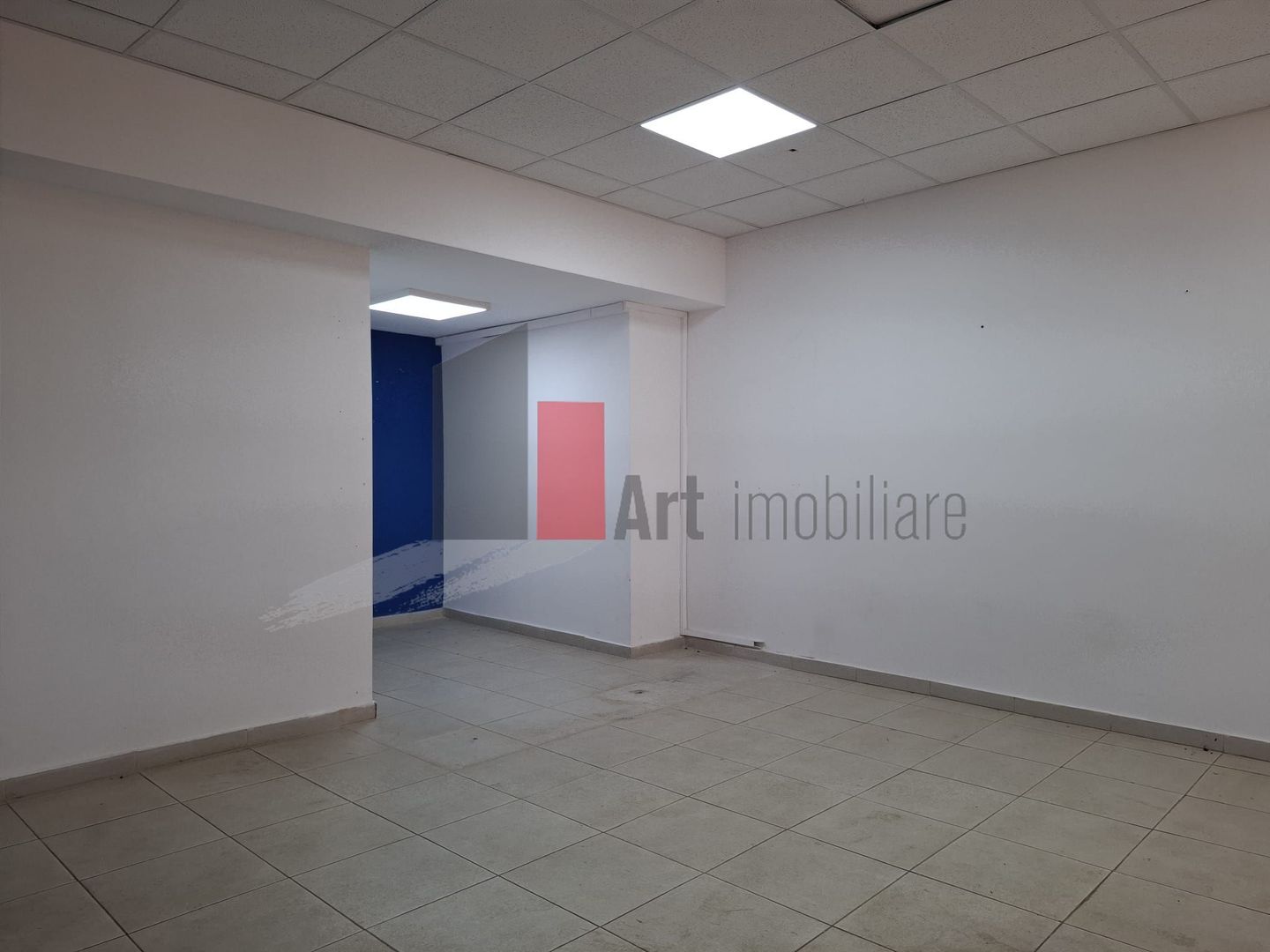 Spatiul "NESTALAN", complex comercial, Gara de Est - Poză 7