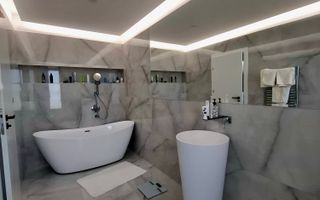 Vila cu 5 camere de vanzare, Strejnicu - Poză 15