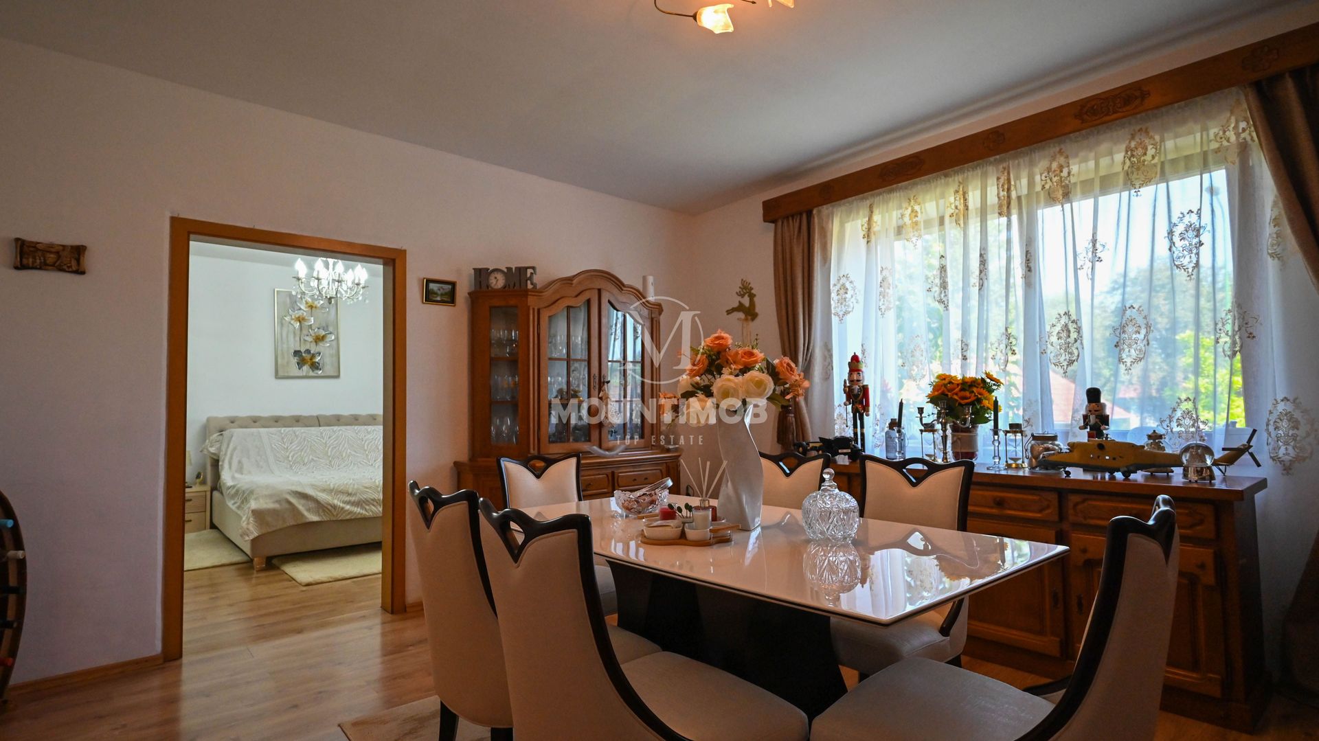 Casa cu curte generoasa la poalele muntilor, Centru Istoric/Brasov - Poză 4