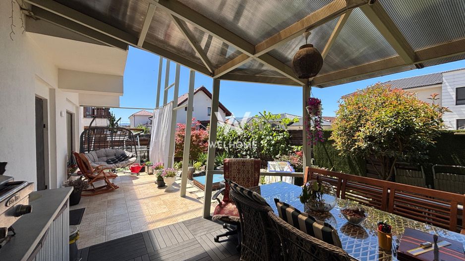 Casă amenajată de designer, garaj și pod locuibil - Șelimbăr - Poză 49