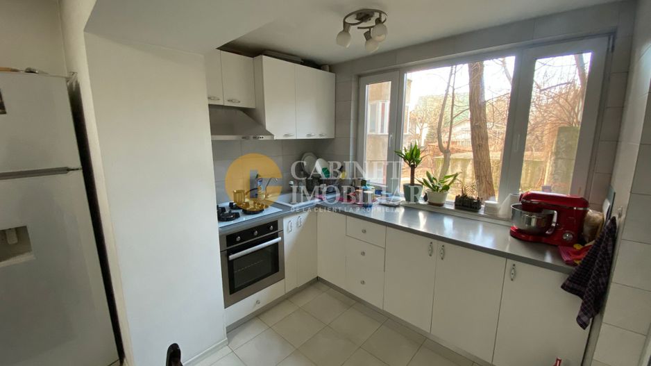 Gară - Bloc Tip Vilă - 3 camere decomandat + loc parcare - Poză 7