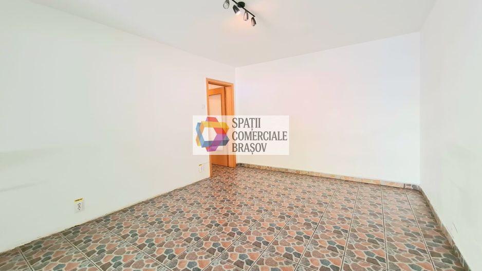 Apartament cu doua camere, zona Racadau 55 mp - Poză 1