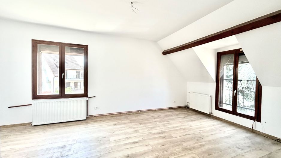 Casa de Închiriat in Braytim - Poză 1