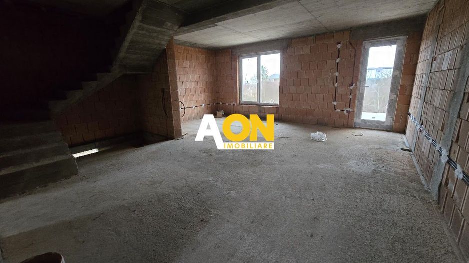 1/2 Duplex Zona Dealul Furcilor 4 Camere, 300mp Teren, 60mp Subsol - Poză 8