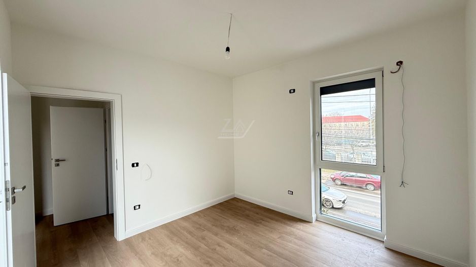 Comision 0! Pozitie excelenta. 3 dormitoare. Zid dublu. - Poză 15