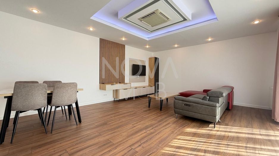 Apartament modern - 3 camere, prima inchiriere - Strand - Poză 1