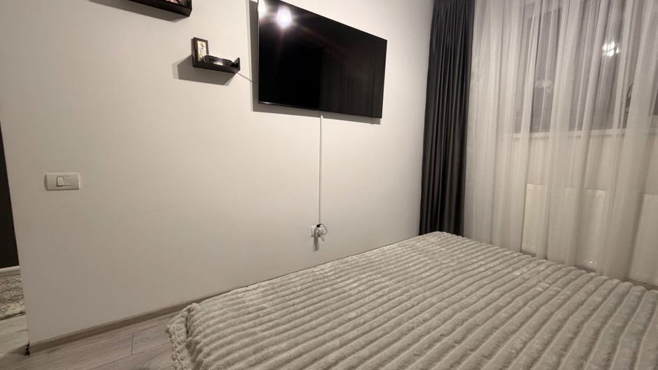 APARTAMENT 2 CAMERE | LOC DE PARCARE | MOBILAT/UTILAT COMPLET - Poză 6