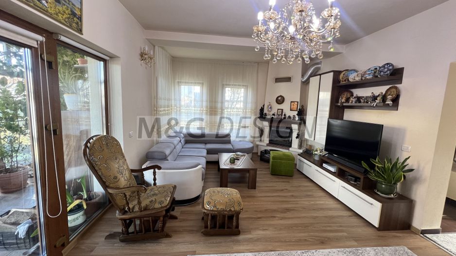 Casă individuală de vânzare în Ghiroda – 5 camere, teren 506 mp - Poză 3