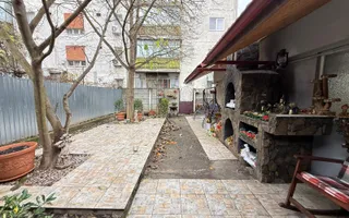 Casa individuala 5 camere plus anexe, zona Girocului - Poză 11