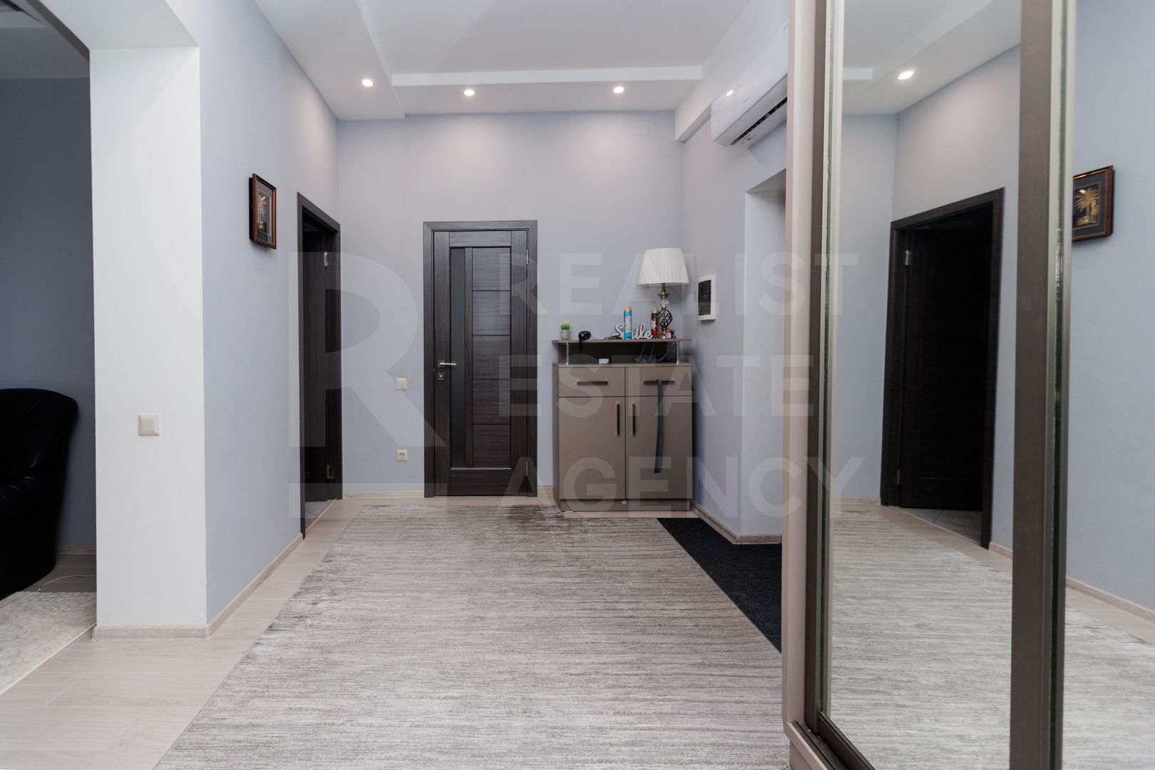 Chirie, apartament, 2 camere, str-la 31 August 1989, Centru - Poză 9