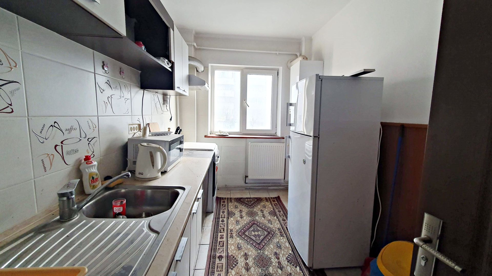 Central-Toamnei, 2 camere, 2 băi, etaj 1, mobilat. - Poză 8