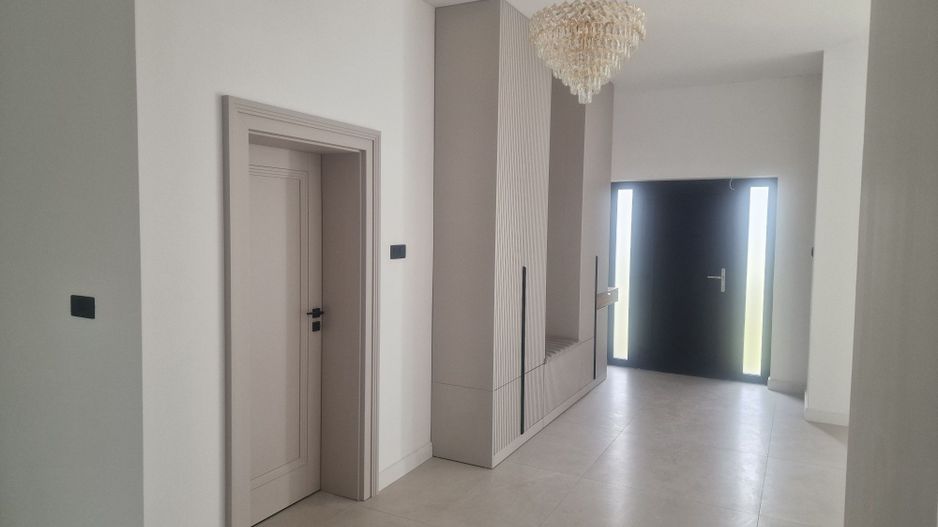 BRASADAS vinde casa P+1 in zona Micro 17. - Poză 2