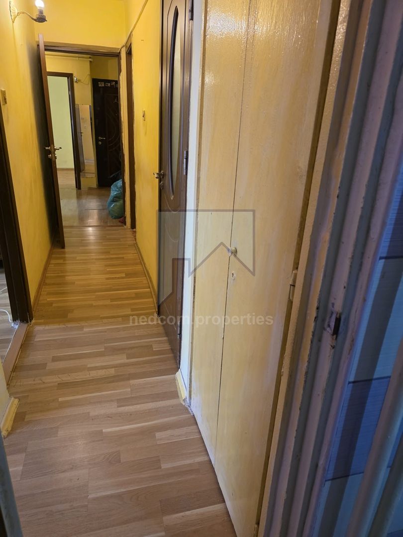 Vanzare apartament 3 camere Rahova - Margeanului - Poză 12