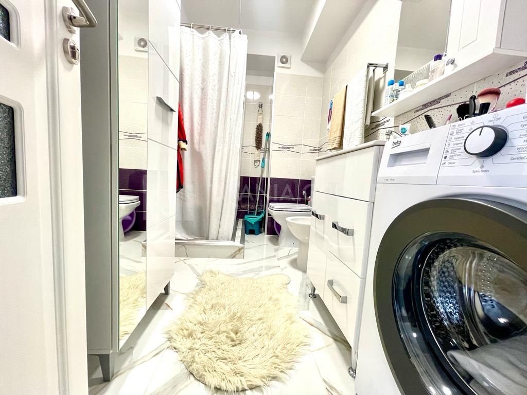 Garsoniera cocheta spre inchiriere in Coresi - Poză 6