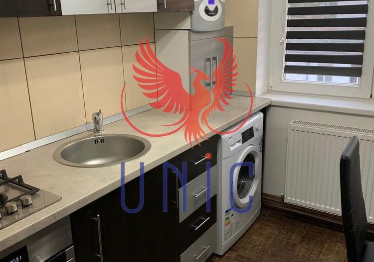 Apartament ultracentral - 3 camere semidecomandate - 500 Euro - Poză 5