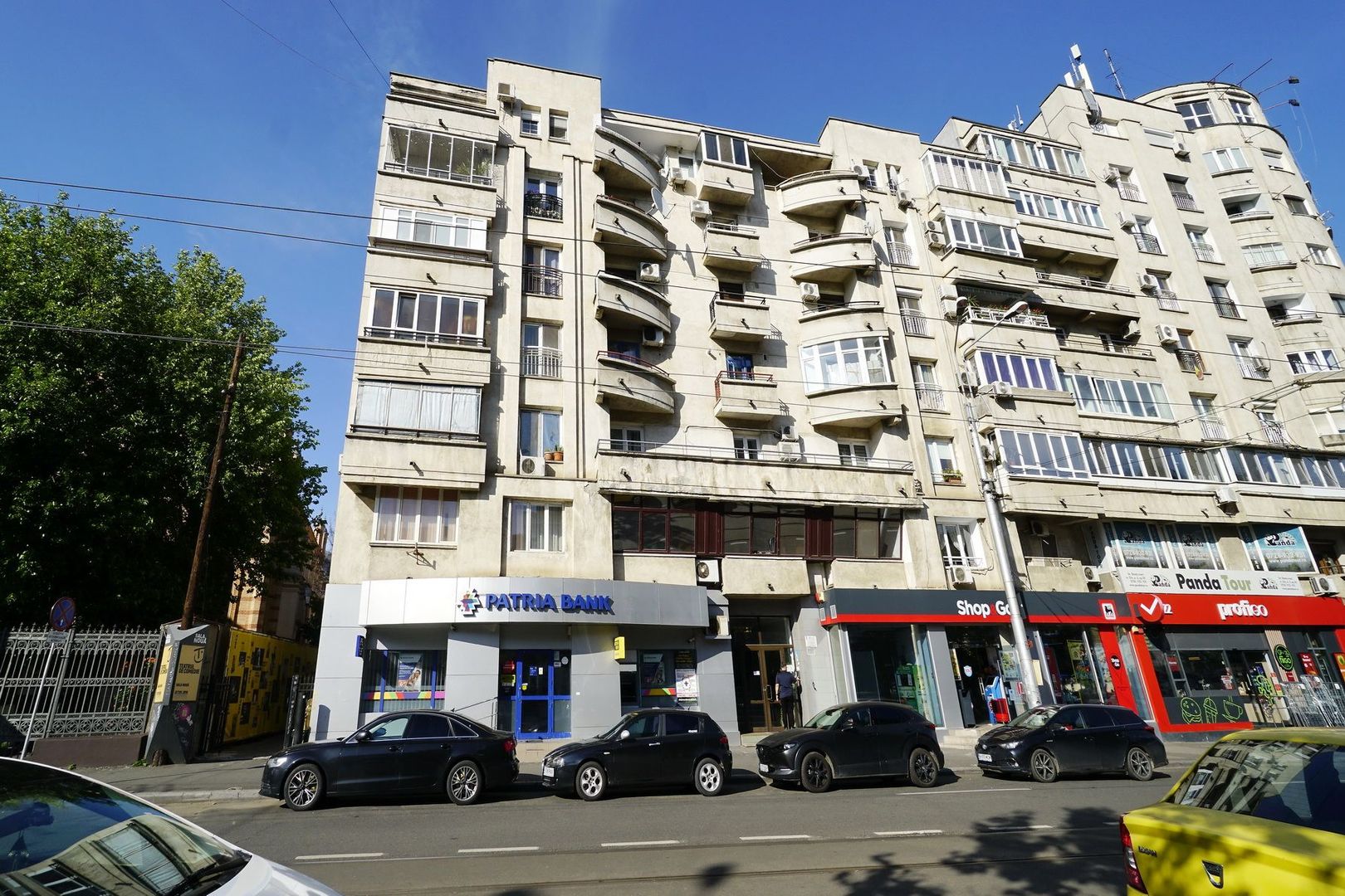 Spatiul comercial 100 mpu str.Sf Vineri colt cu B-dul Corneliu Coposu - Poză 9