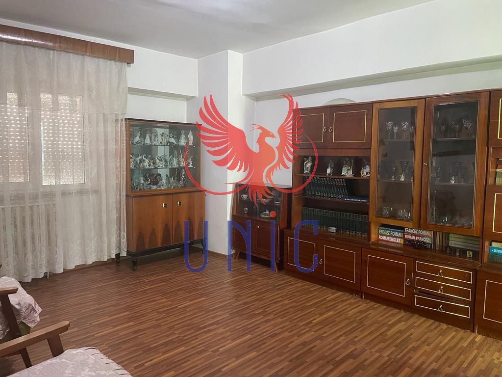 3 decomandate, etaj 5, U-ri Lapus - Poză 3