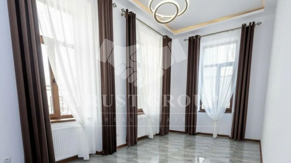 Apartament in vila- Unirii, str George Georgescu | Curte 70mp | Pivnita & Pod - Poză 5