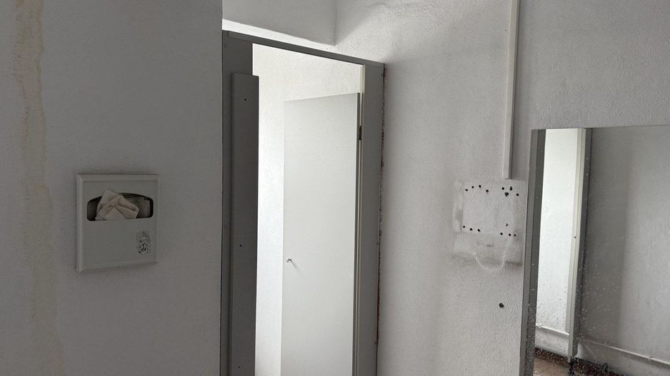 Spatiul comercial de inchiriat - Poză 9